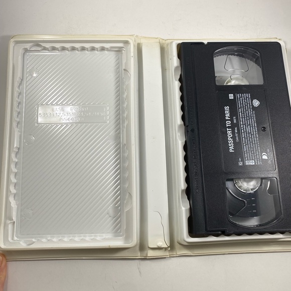 Mary Kate And Ashley Olsen Clamshell VHS Lot of 5 Passport To Paris Billboard Da - Picture 7 of 10